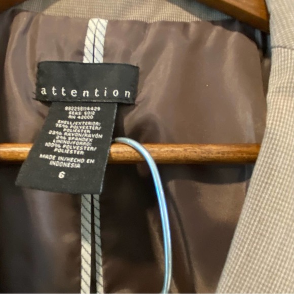 Attention 2pc Suit Stylish and Professional Brown Women's Size 6 - Picture 7 of 7